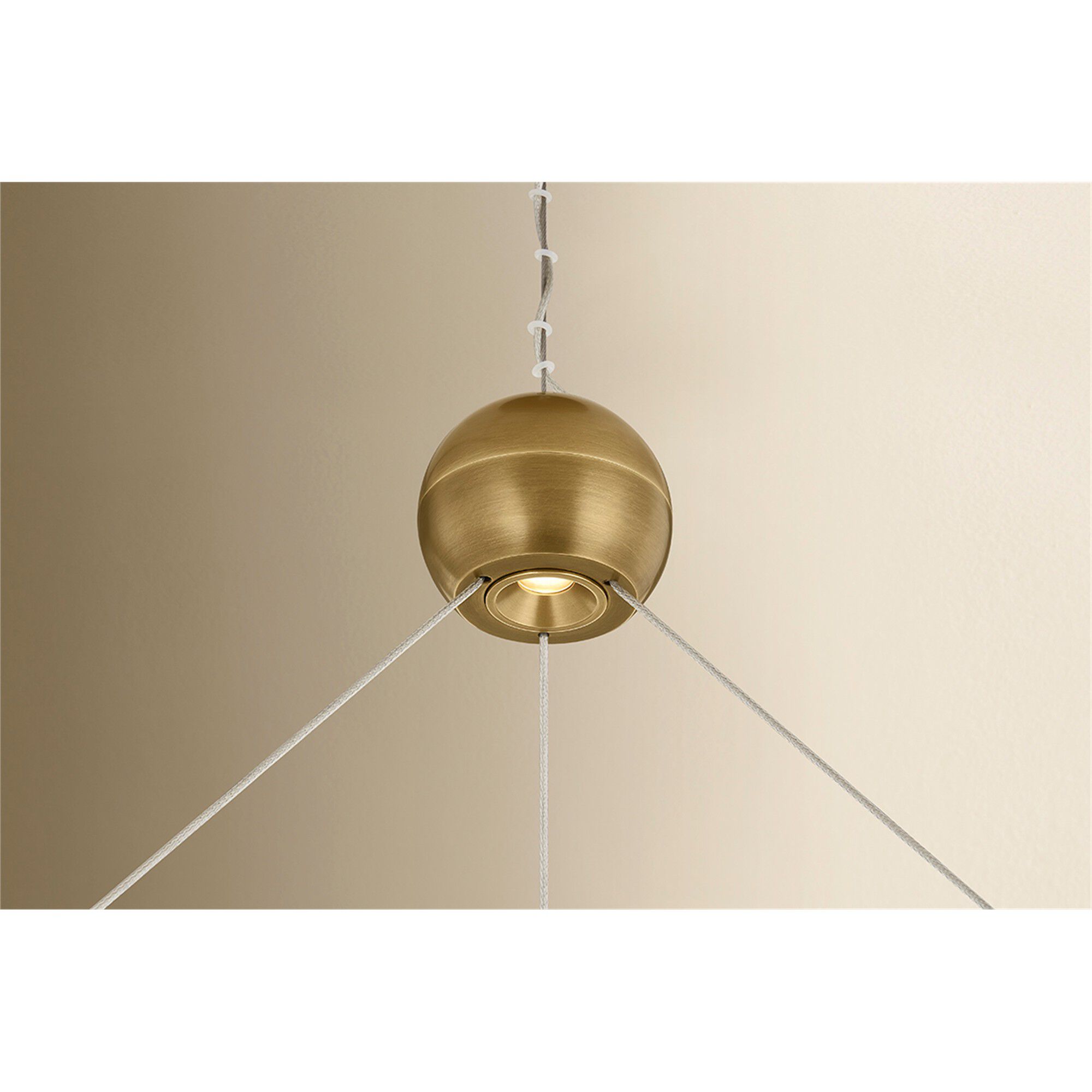 Converge Grand Chandelier,